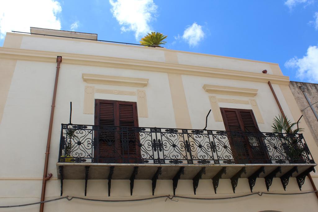 Terrazza In Palazzo Taormina Villa Castellammare del Golfo Luaran gambar